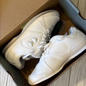 Kaepa Cheerful Cheer Shoe Size 4